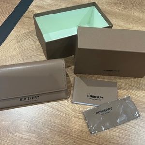 Women sunglasses